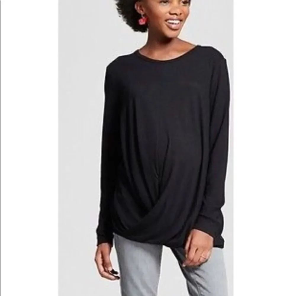 Ingrid & Isabel Maternity Black Twist Front Top